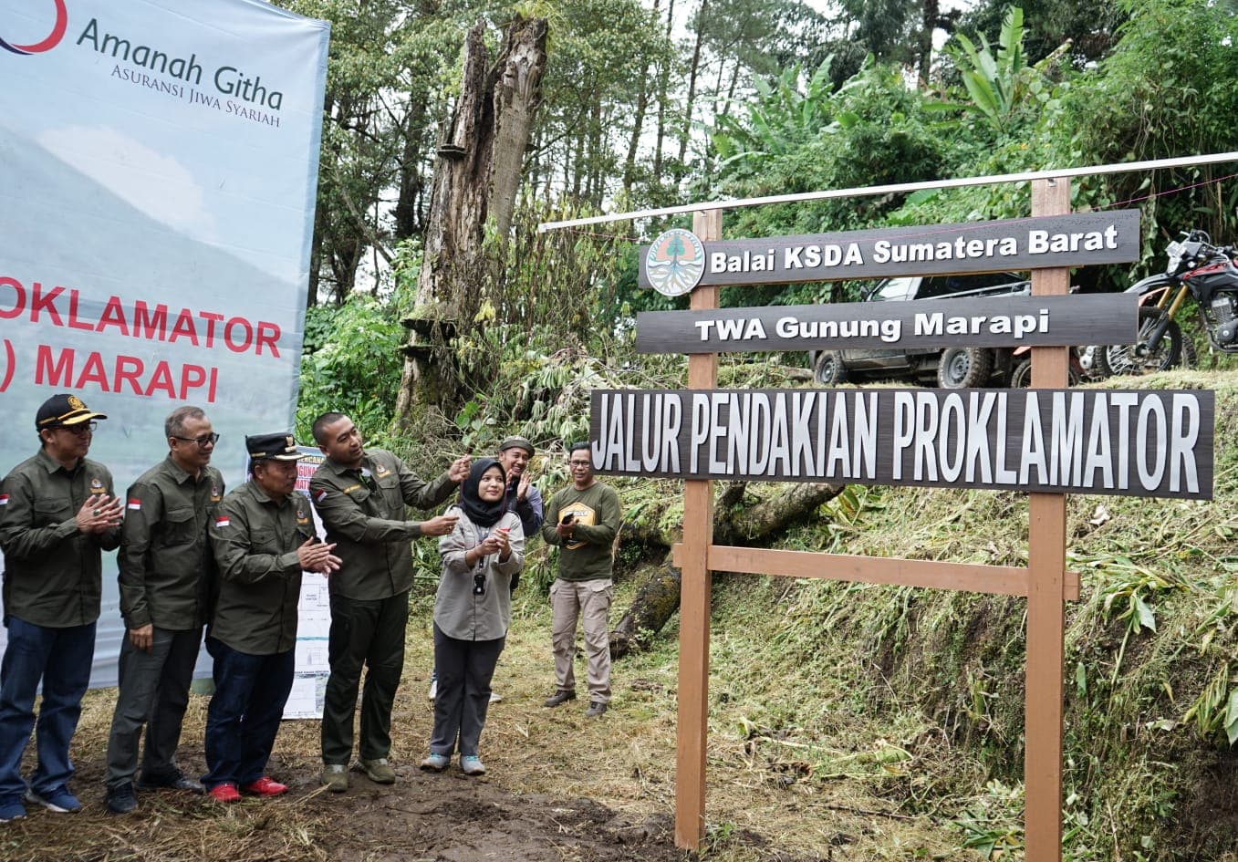 Pesona Gunung Marapi Sumatera Barat yang Tak Pernah Sepi Pendaki