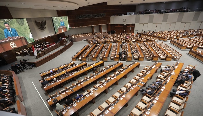 Paripurna DPR Sahkan 7 Hakim Agung