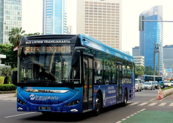 Yipi! Jadwal Kedatangan Bus Transjakarta Bisa Dilihat Real Time via Google Maps