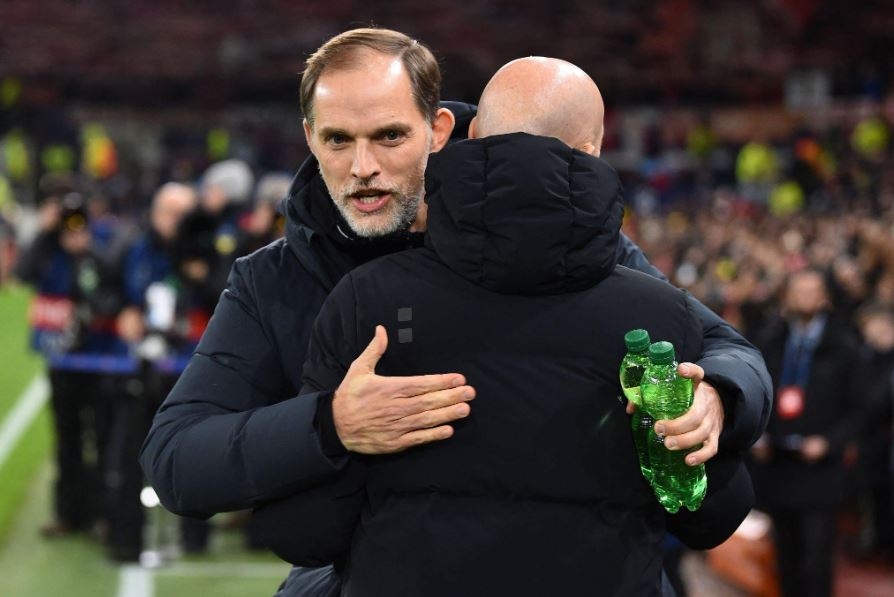 Erik Ten Hag di 'Ujung Tanduk' setelah MU Disingkirkan Muenchen, Thomas Tuchel Sampaikan Simpati