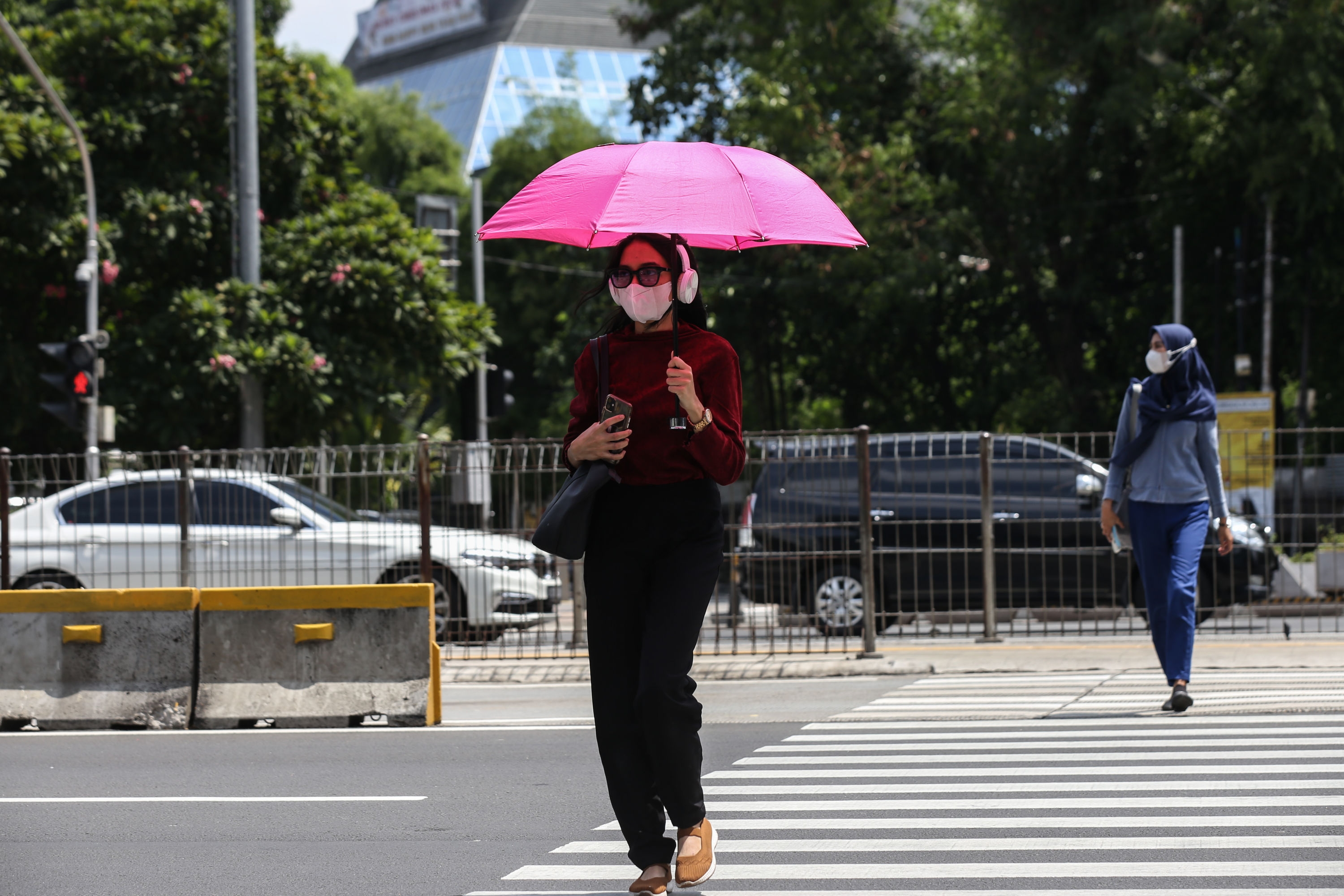 Cuaca di Mayoritas Kota Besar Diprakirakan Berawan, Ada yang Diguyur Hujan