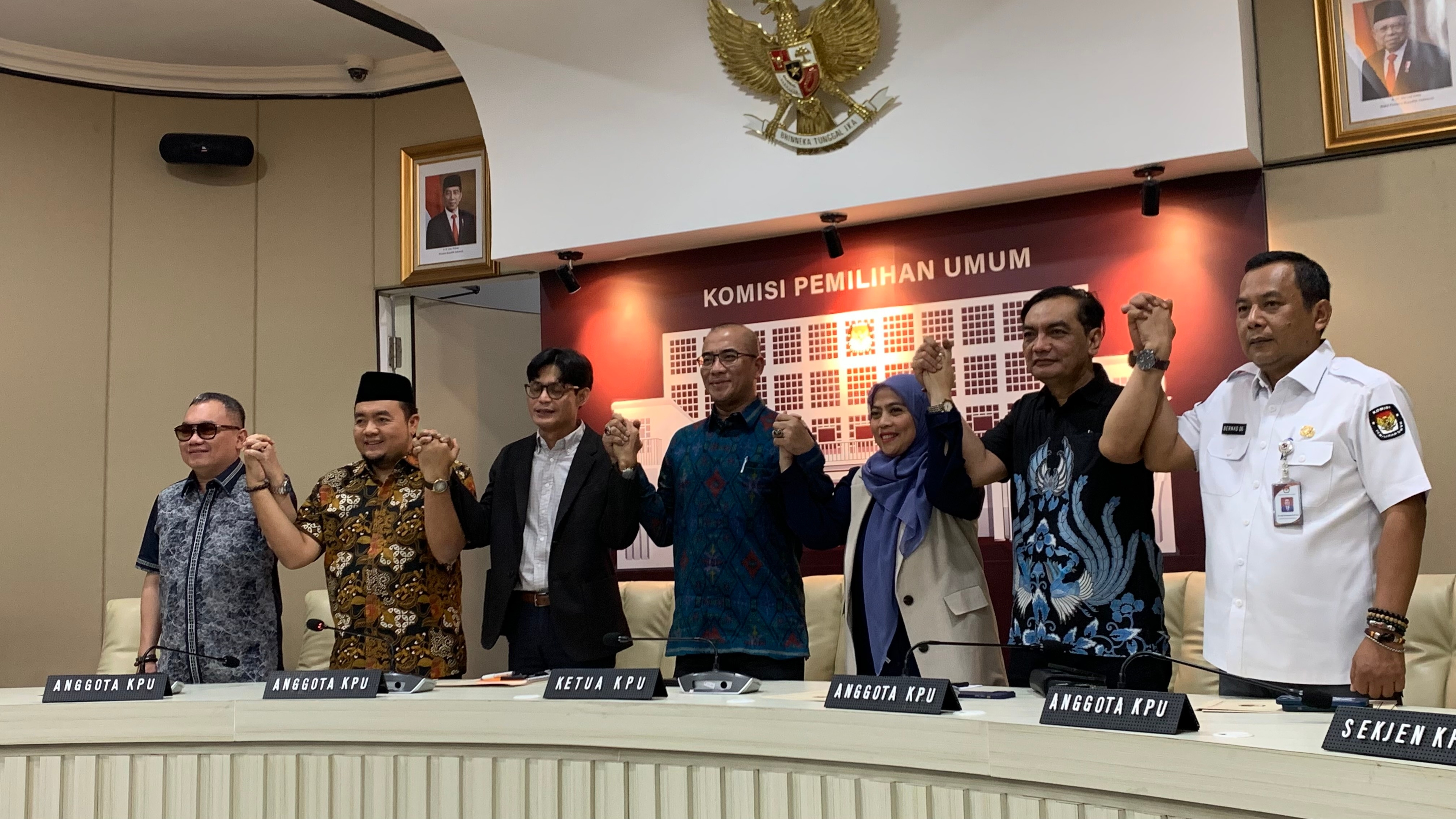 KPU Jelaskan Mengapa Panelis Nggak Boleh Bertanya Saat Debat Capres Cawapres
