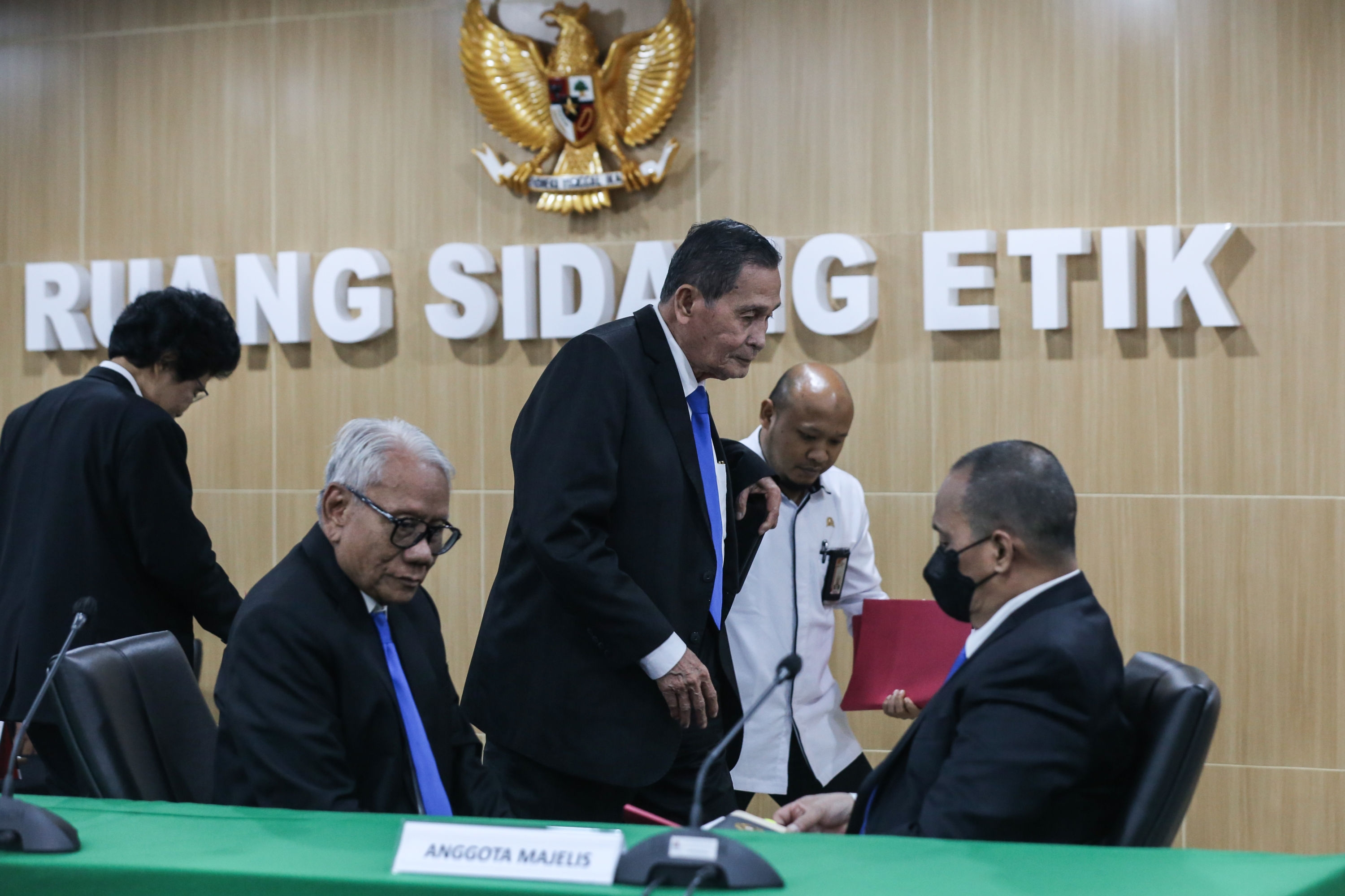 Tiga Dosa Firli: Urus Perkara, Sembunyikan Harta dan Tidak Jadi Teladan