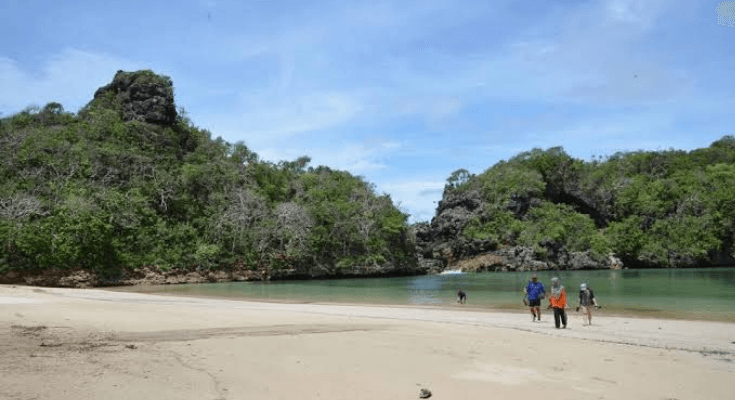 Jangan Sampai Tersesat! Ini Misteri Pulau Sempu Malang yang Memiliki Mitos dan Larangan untuk Wisatawan