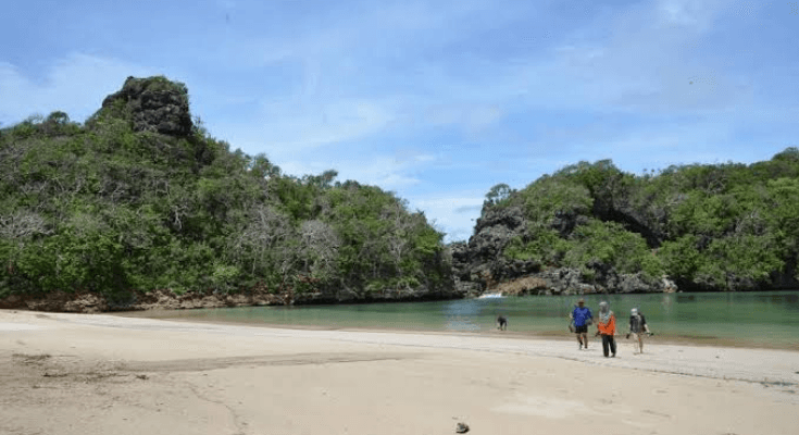 Jangan Sampai Tersesat! Ini Misteri Pulau Sempu Malang yang Memiliki Mitos dan Larangan untuk Wisatawan