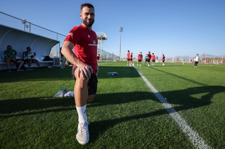 Antusias, Jordi Amat Tak Sabar Gunakan Jersey Baru Timnas Indonesia