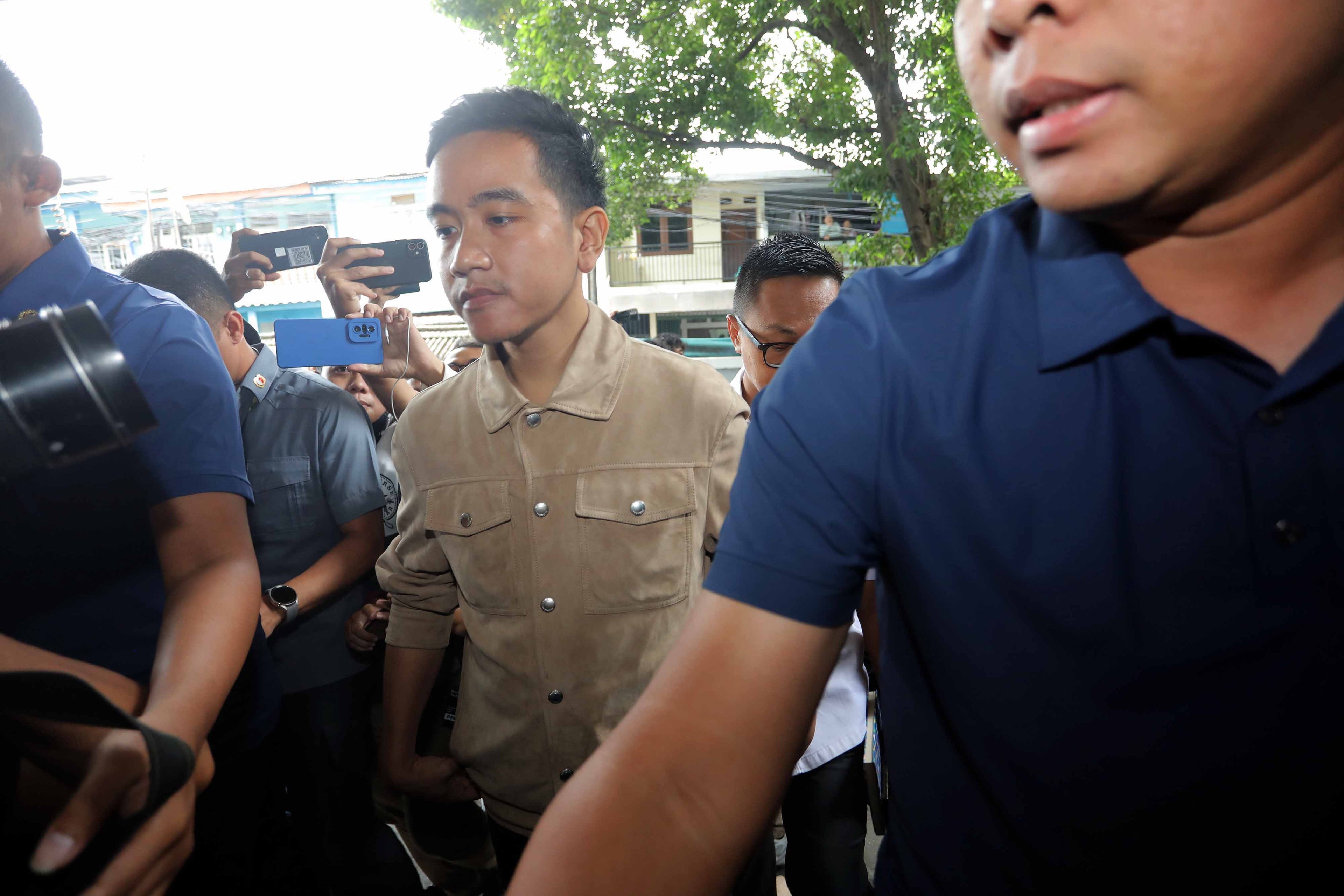 Periksa Gibran, Bawaslu Jakpus Dihadiahi Laporan DKPP