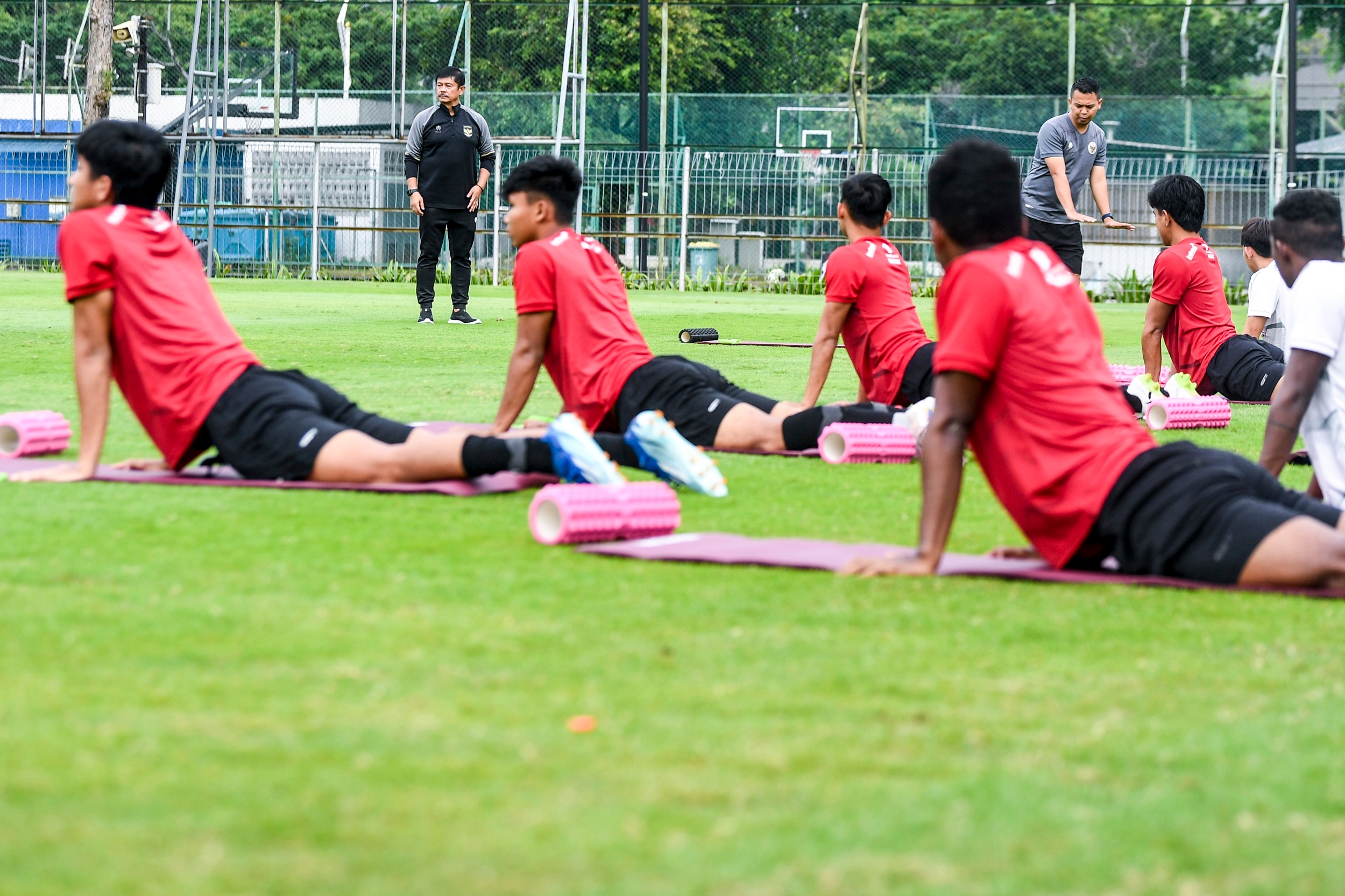 Tak Sebut Naturalisasi, Indra Sjafri Buka Timnas Indonesia U-20 untuk Pemain Keturunan