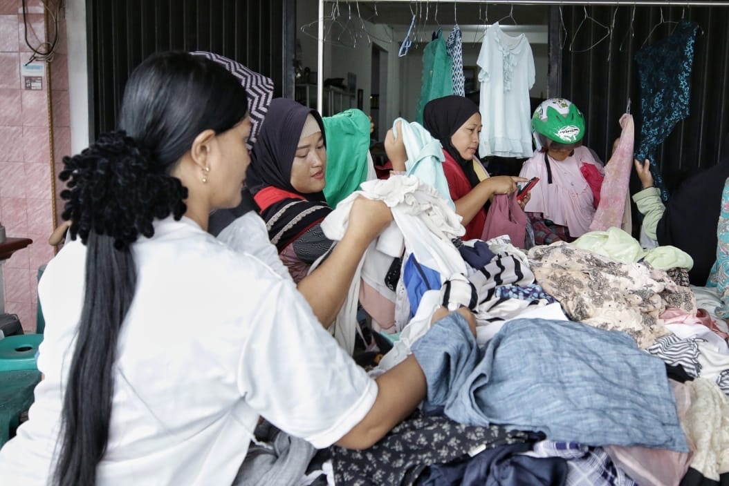 Bazar Murah Crivisaya Ganjar Bangkitkan Geliat Ekonomi Pelaku UMKM dan Warga Lampung