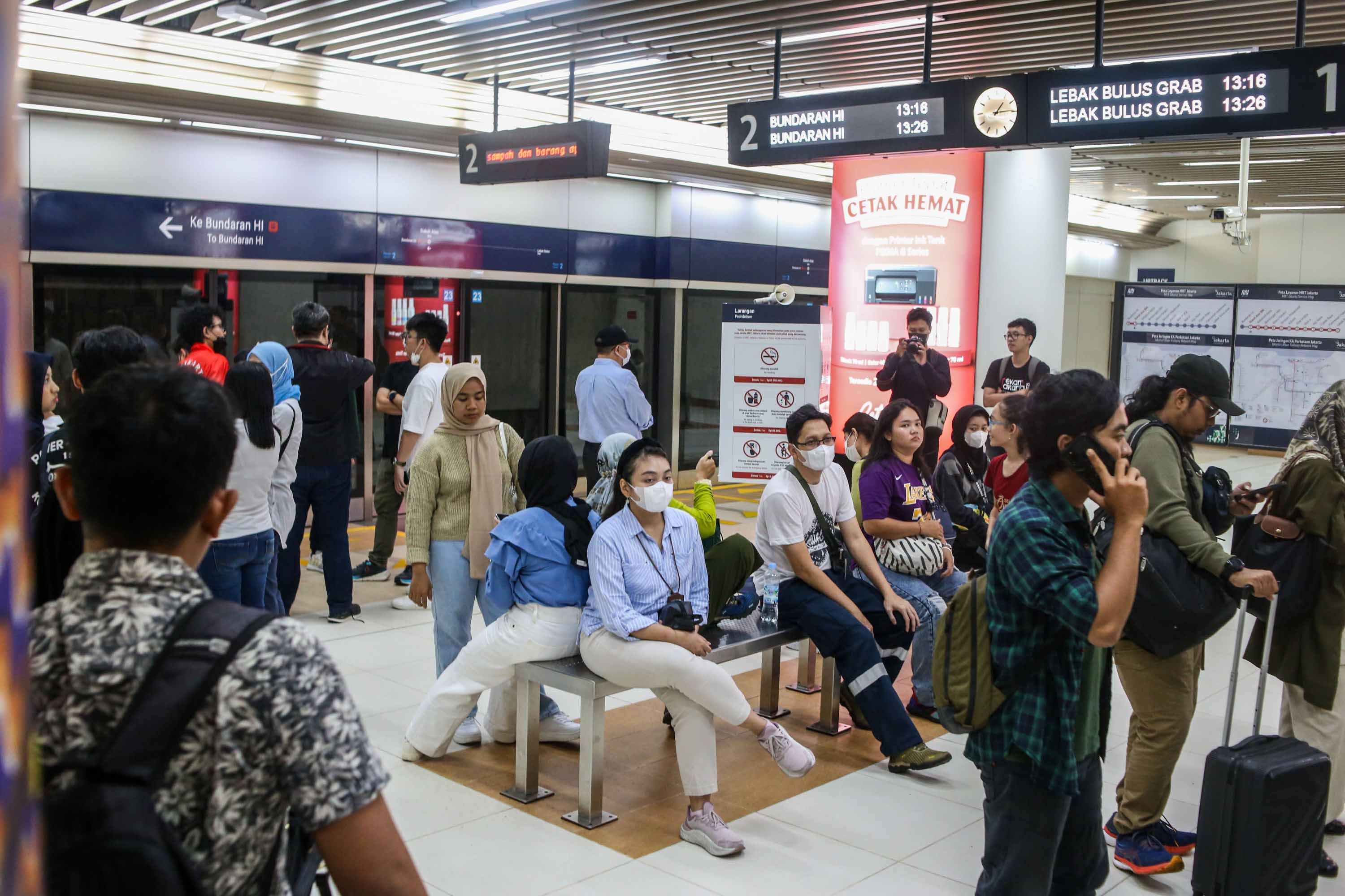MRT Jakarta Perpanjang Operasional hingga Pukul 01.00 WIB Dukung Konser NCT