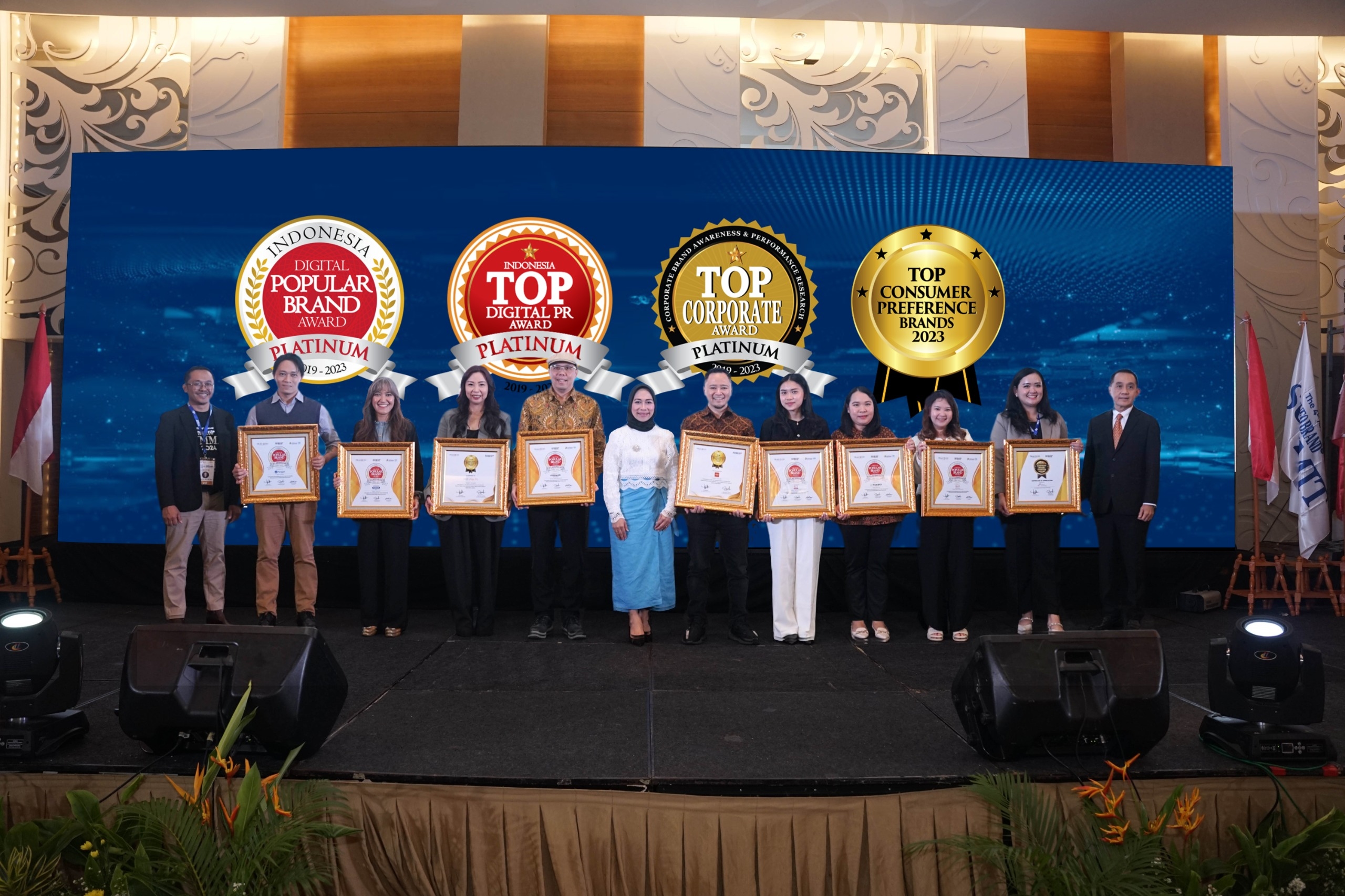 Sasa hingga MIKA Raih Penghargaan Platinum Award 2019-2023 dari Infobrand