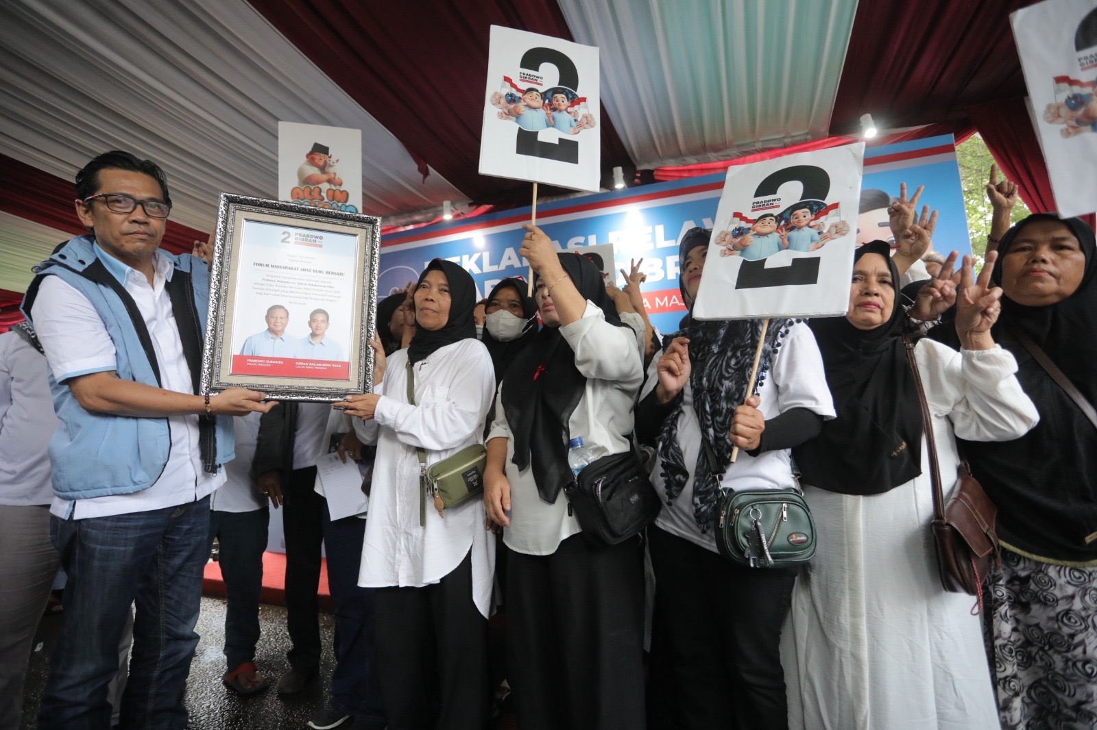 Ingin Indonesia Adil Makmur, Forum Masyarakat Adat Buru Bersatu Siap Menangkan Prabowo-Gibran