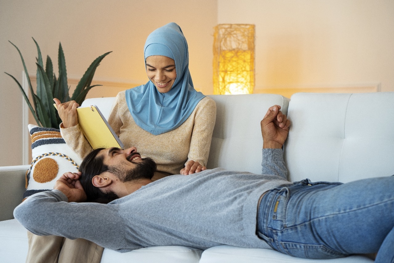 Mengumbar Aib Rumah Tangga Marak Terjadi, Bagaimana Hukumnya dalam Islam?