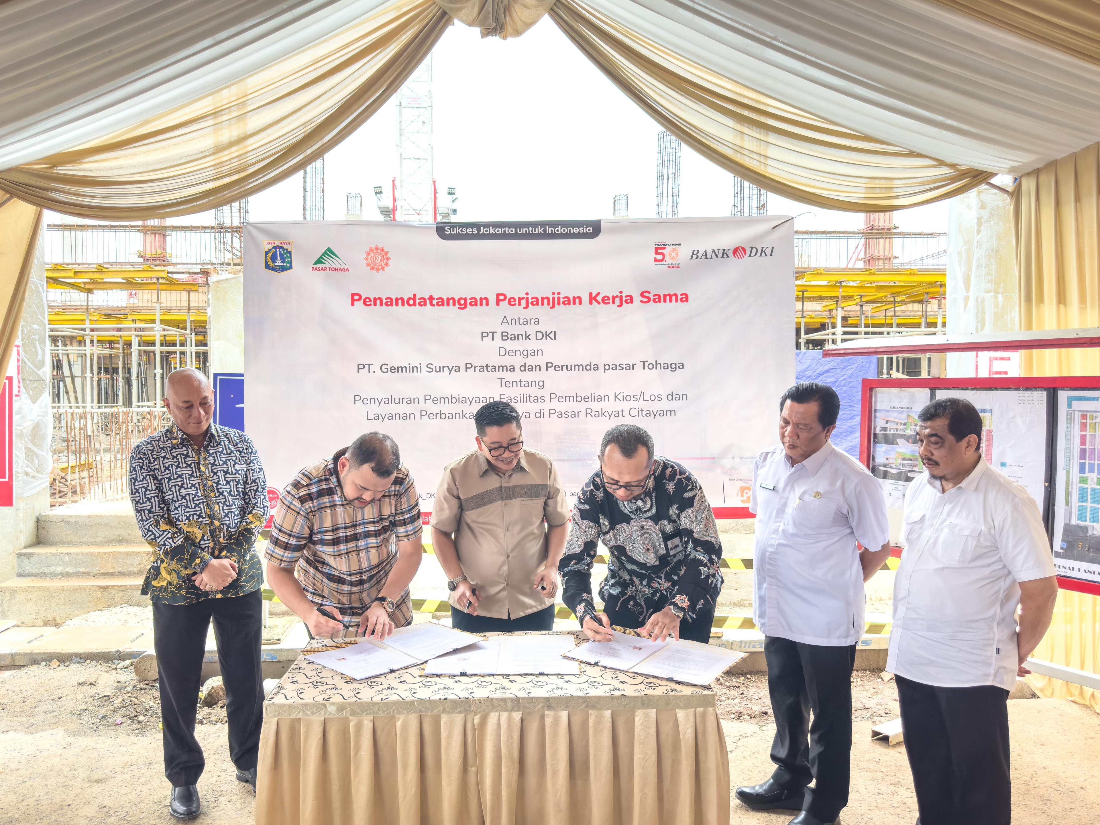 Dukung UMKM, Bank DKI Beri Kemudahan Pembiayaan Pembelian Kios dan Los di Pasar Rakyat Citayam