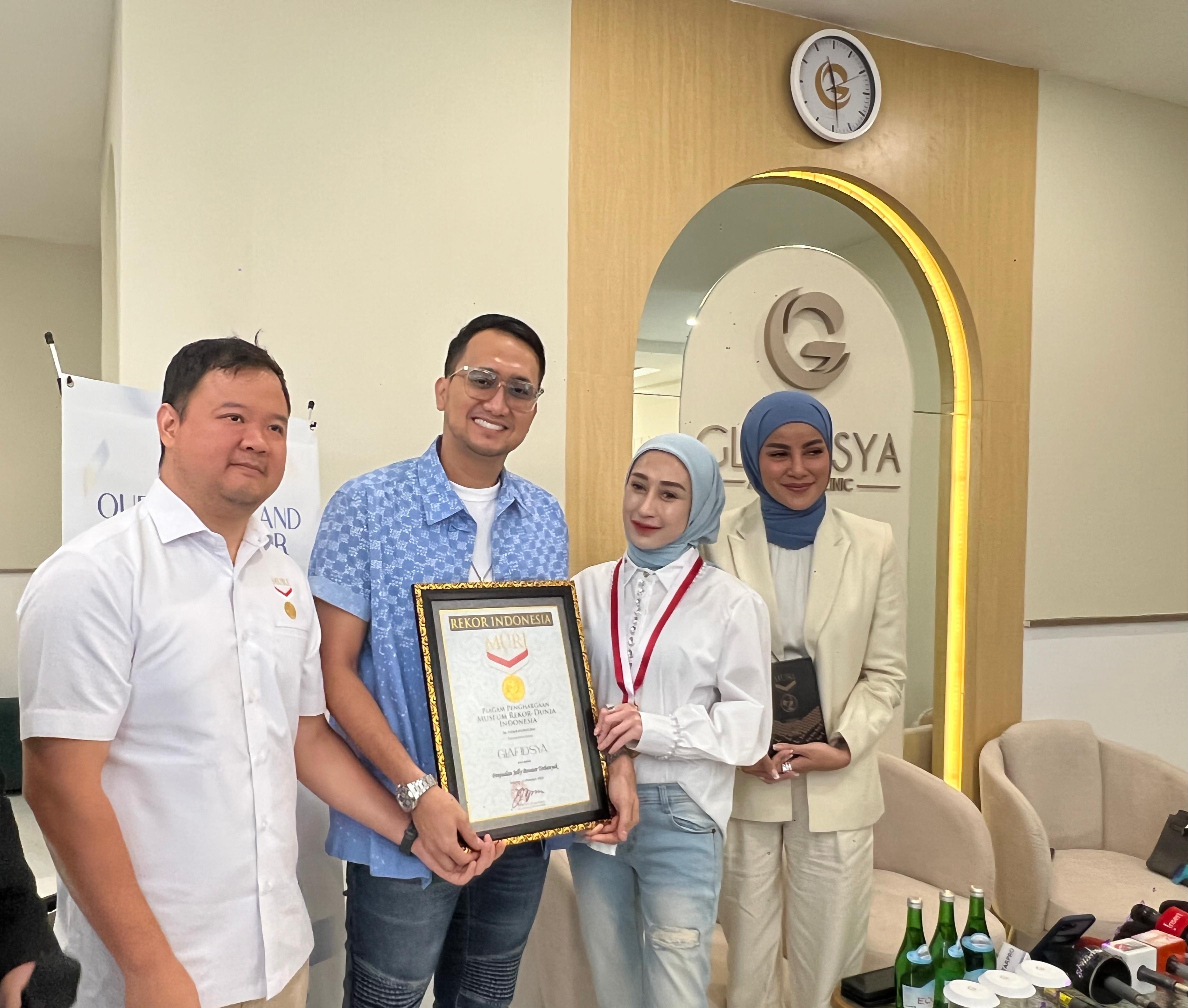 Alami Dermatitis Perioral, Olla Ramlan Didapuk Jadi Brand Ambassador Skincare