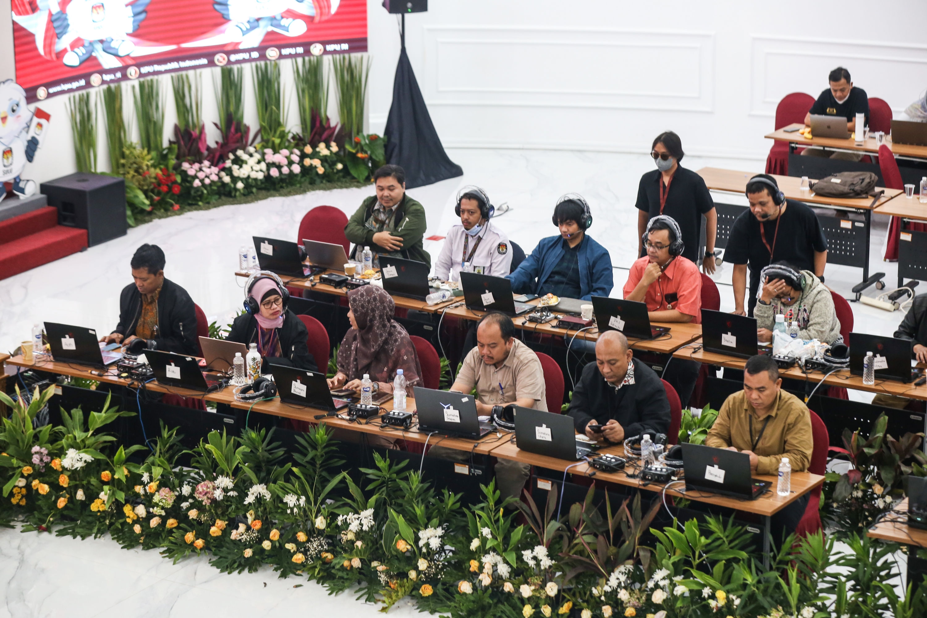 Pemilu 2024 Banyak Kecurangan, Apa Mungkin Bawaslu-MK Bisa Diharapkan?