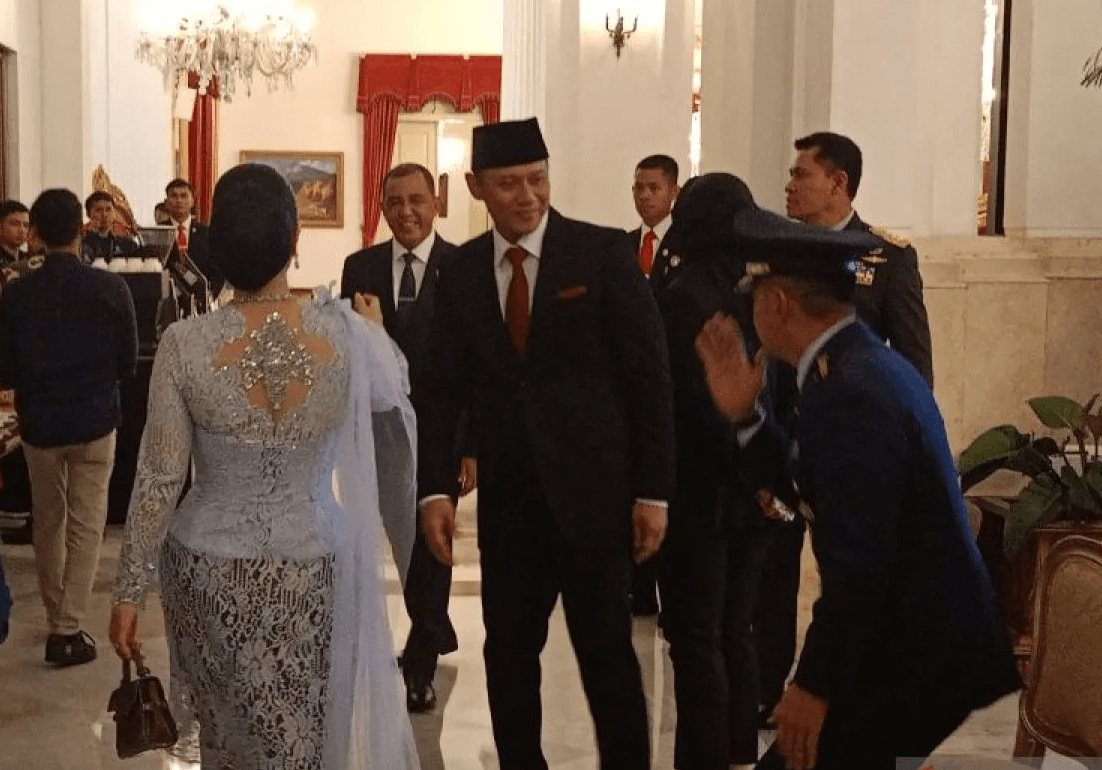 Didampingi Annisa Pohan, AHY Tiba di Istana Negara
