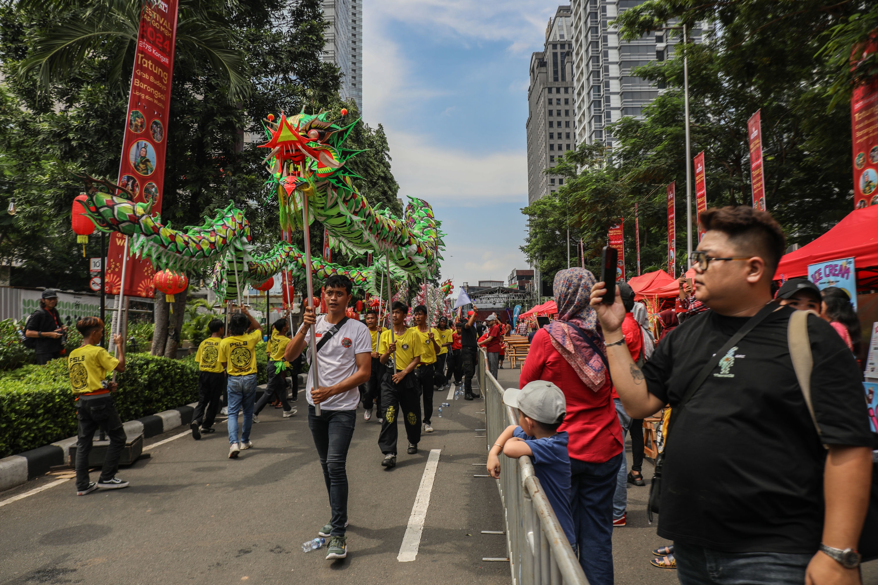 Sebutkan Contoh Modernisasi dalam Upaya Pelestarian Budaya