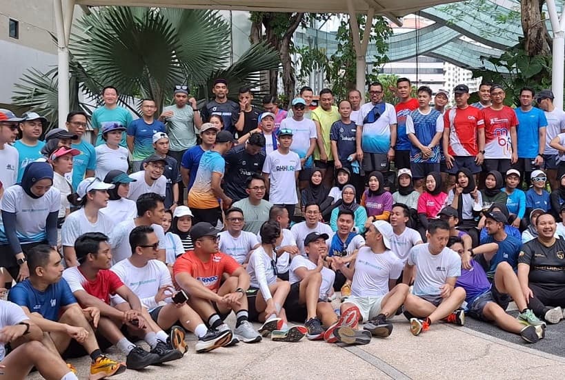 300 Peserta Antusias Lari Bersama BUMN Runners di CFD Sudirman