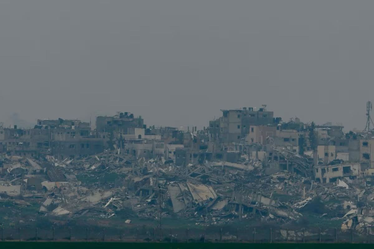 Bentrok Israel dan Hamas Pindah ke Gaza Ketika Meningkatnya Bahasan Gencatan Senjata Selama Bulan Ramadhan