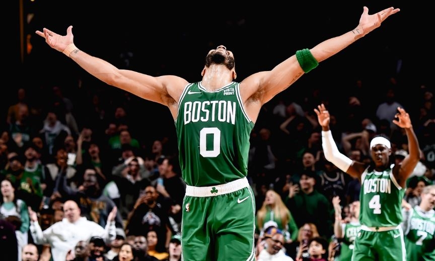 NBA Hari Ini: Boston Celtics Permalukan Warriors dengan Kemenangan Berjarak 52 Angka