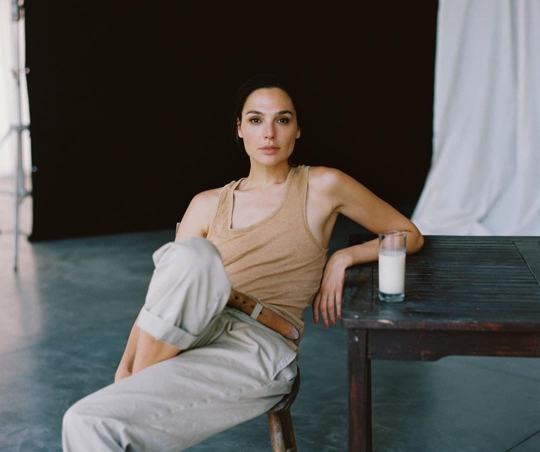 Gal Gadot Lahirkan Anak Keempat, Sempat Sembunyikan Kehamilan