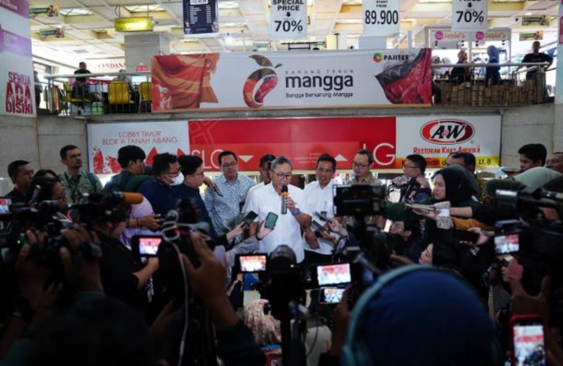 Mendag Zulhas: Bulan Depan Panen Raya, Harga Beras Dipastikan Turun