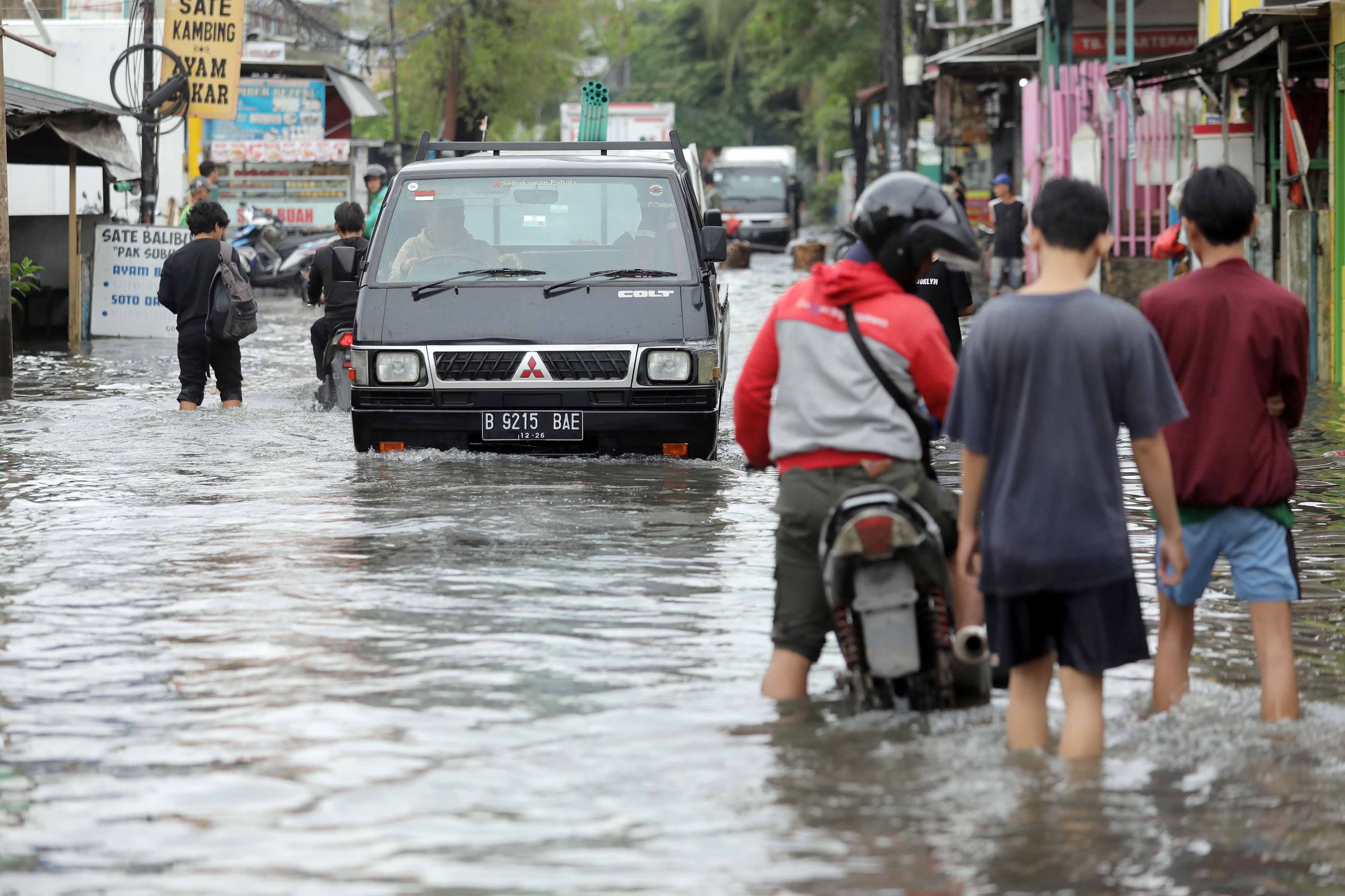 Peringatan BMKG: Hujan Lebat Berpotensi Terjadi di Sebagian Wilayah hingga 9 Juni 2024