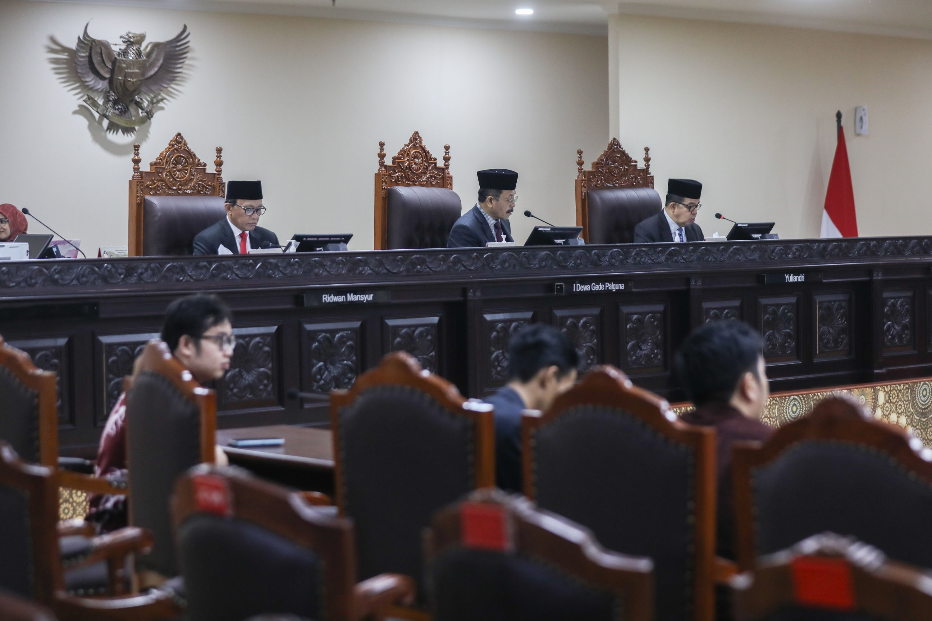 Terbukti Melanggar Kode Etik, MKMK Beri Teguran Tertulis ke Anwar Usman