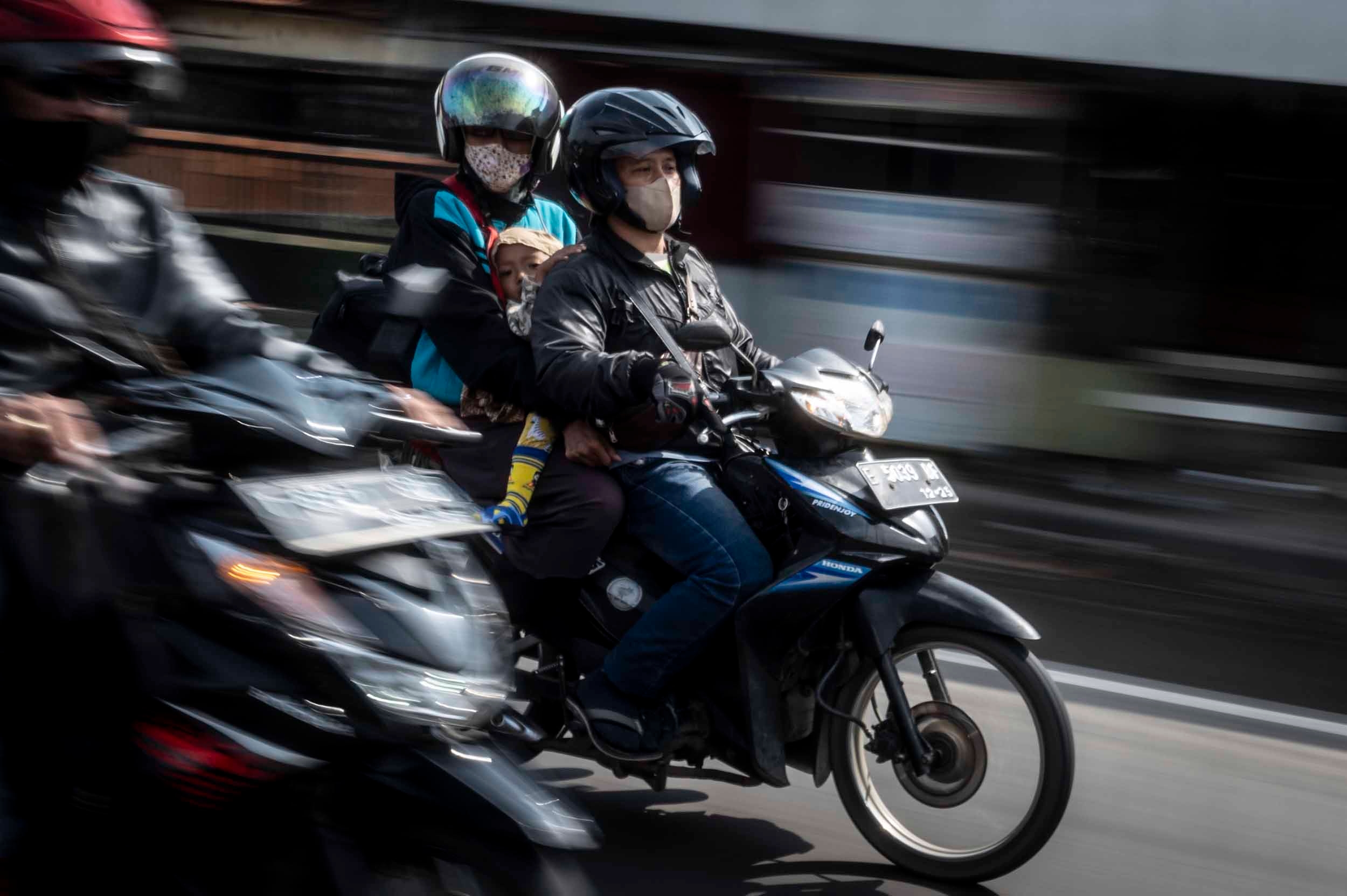 Korlantas Polri Imbau Hindari Mudik dengan Motor, Tawarkan Layanan Valet Ride Gratis