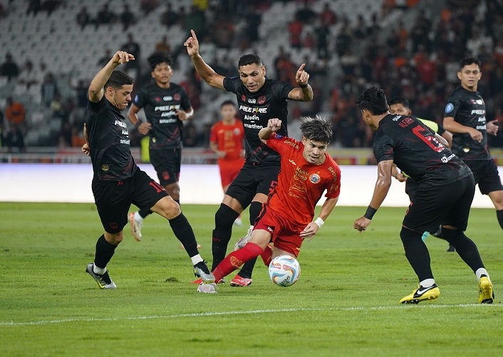 Rekap Hasil Liga 1: Persija Jakarta Bungkam Persis Solo, Borneo FC Mengejutkan Dibantai Madura United