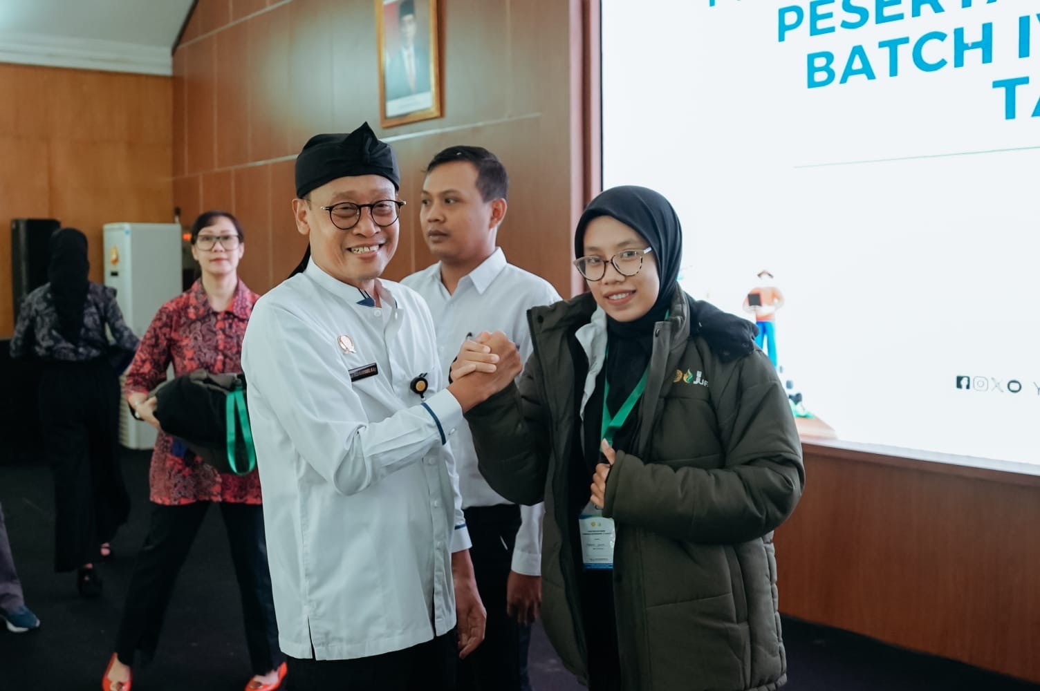 Tingkatkan Kemampuan, Kementan Lepas Petani Muda Magang di Luar Negeri