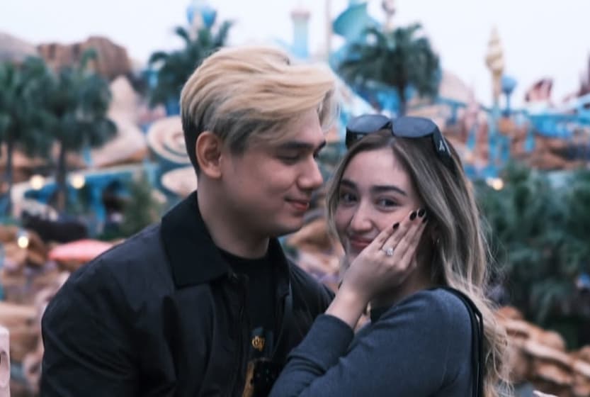 Tepat Hari Ulang Tahun, Ranty Maria Dilamar di Disney Sea