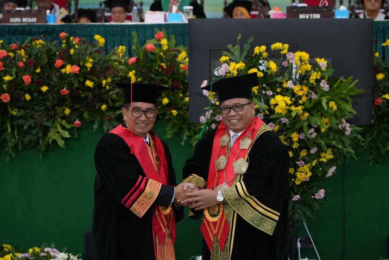 Raih Gelar Profesor Kehormatan, Pj Gubernur Kaltim Akmal Malik Gagas Penyelesaian Maladministrasi di Daerah