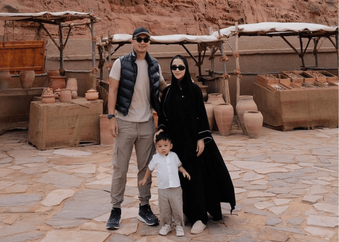 Nikita Willy Datangkan Orang Arab Langsung untuk Ajarkan Baby Issa Ngaji, Netizen: The Power Off Banyak Duit!