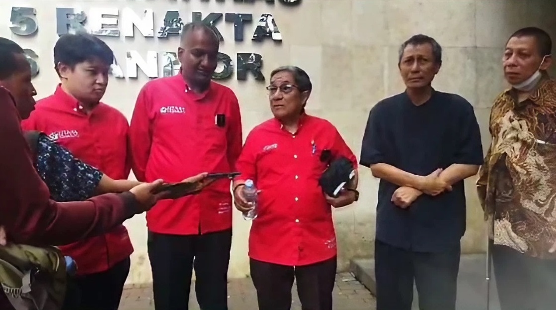 Sebut Pimpinan Dikriminalisasi, Civitas Akademika UTA '45 Jakarta Kompak Melawan