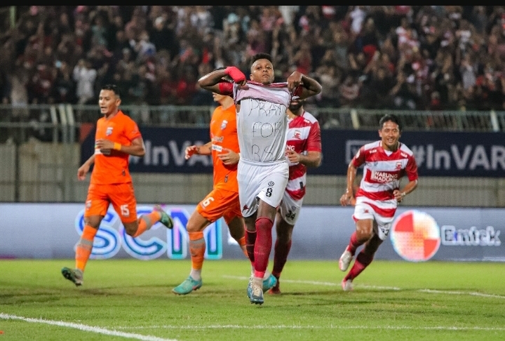 Championship Series Liga 1: Penalti Jaja Bawa Madura United Mendekat ke Final