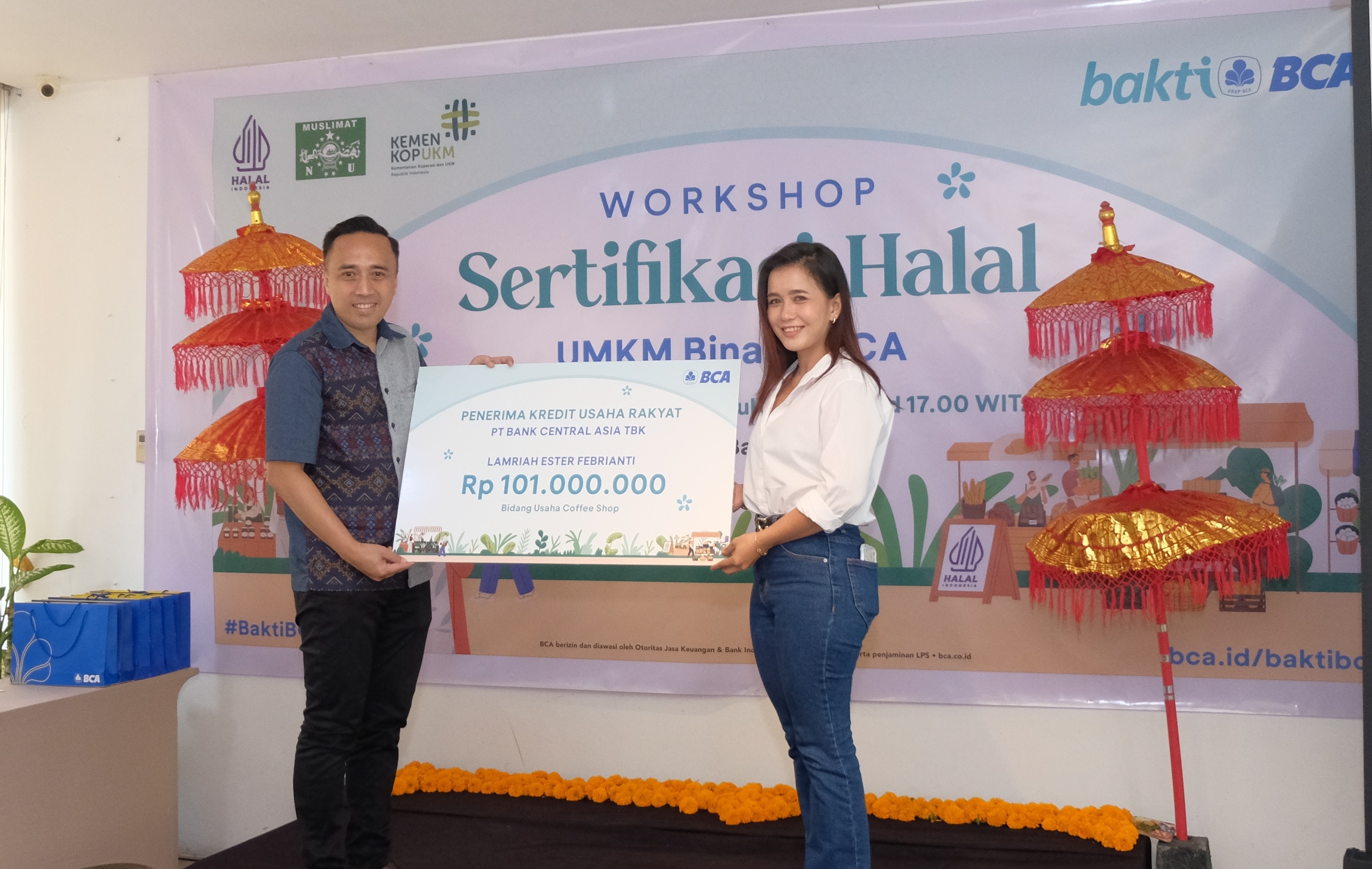 BCA Salurkan KUR Rp101 Juta ke Pengusaha Kedai Kopi di Bali