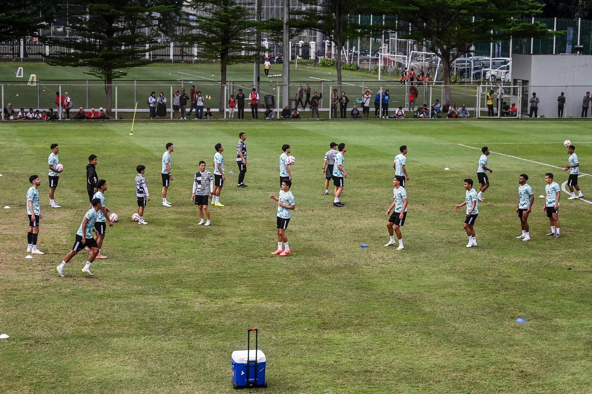 Lapangan Latihan 'Butut' Timnas Indonesia Disorot dan Diduga Bikin Cedera, Ini Penjelasan PSSI