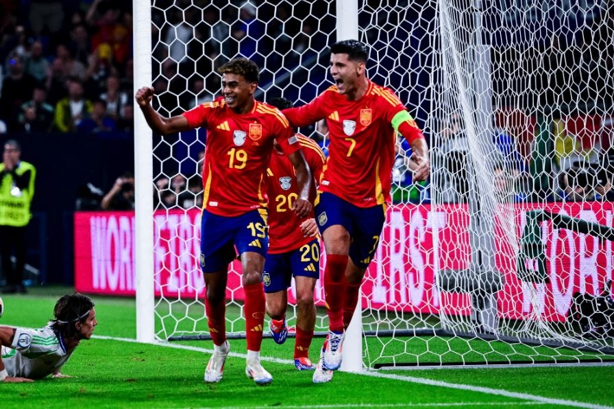 Piala Eropa: Ricardo Calafiori Bunuh Diri, Spanyol Menang Satu Gol Atas Italia