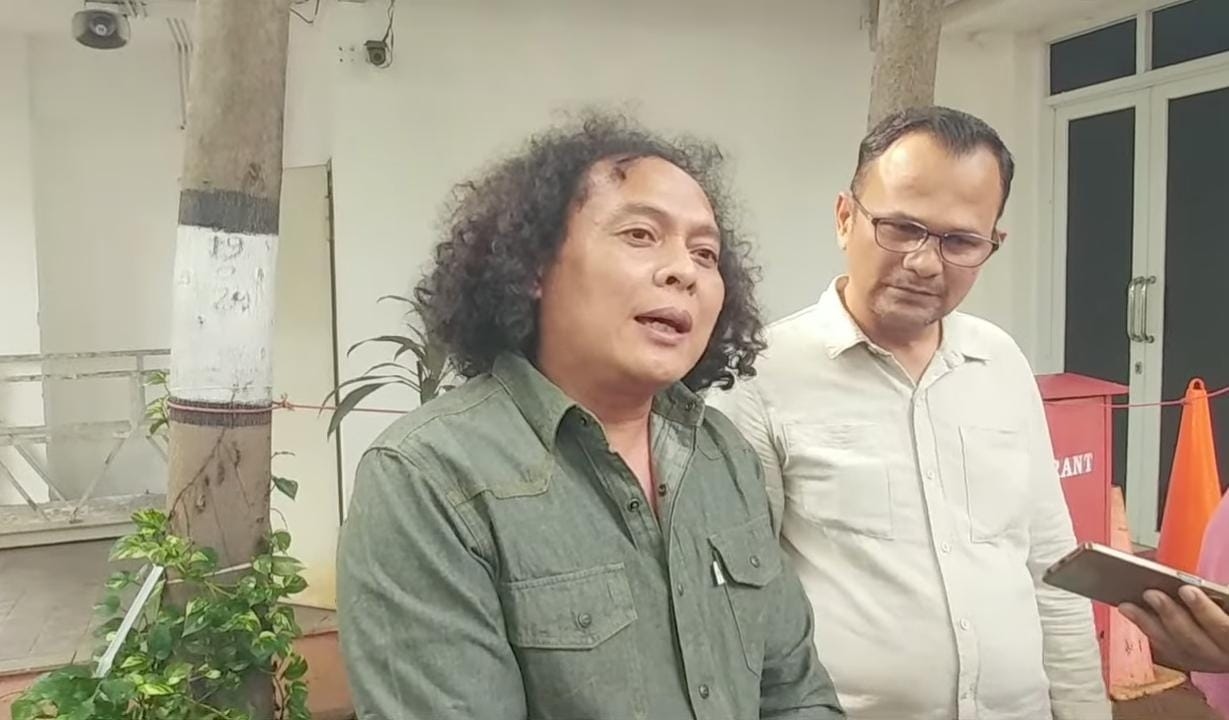 Pengacara Deolipa Yumara Laporkan Mantan Bupati Bintan ke Kejagung