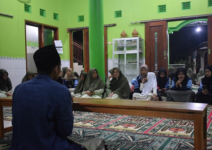 KKN UIN Walisongo Kenalkan Moderasi Beragama Lewat Peringatan 1 Muharam