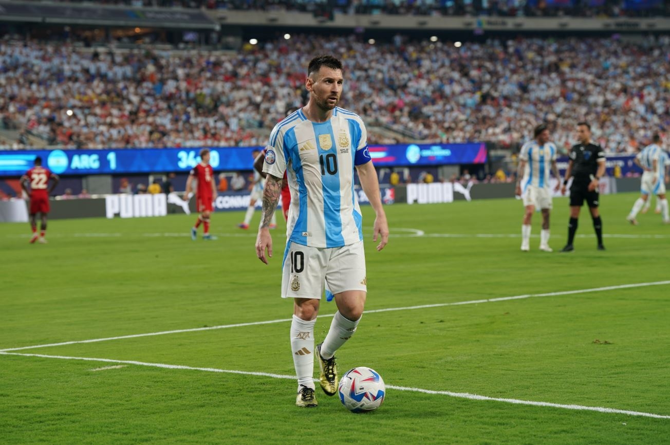 Menteri Olahraga Argentina Dipecat karena Desak Lionel Messi Minta Maaf Soal Nyanyian Rasis