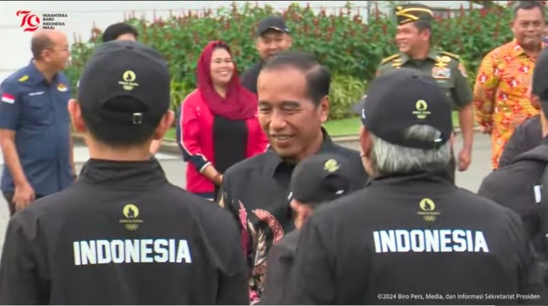 Jokowi Lepas Tim Indonesia Menuju Olympic Games XXXIII Paris 2024: Semoga Pulang Bawa Medali