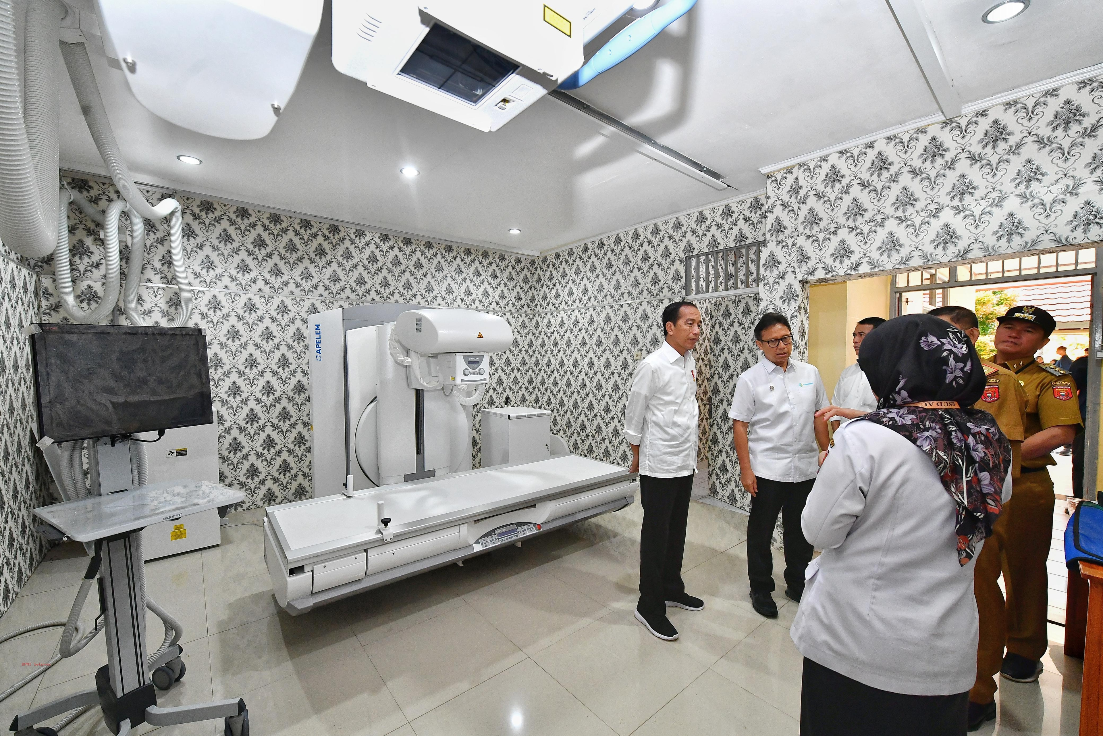 RSUD di Lampung Barat Butuh CT Scan, Jokowi: Siapkan Dulu Ruangannya