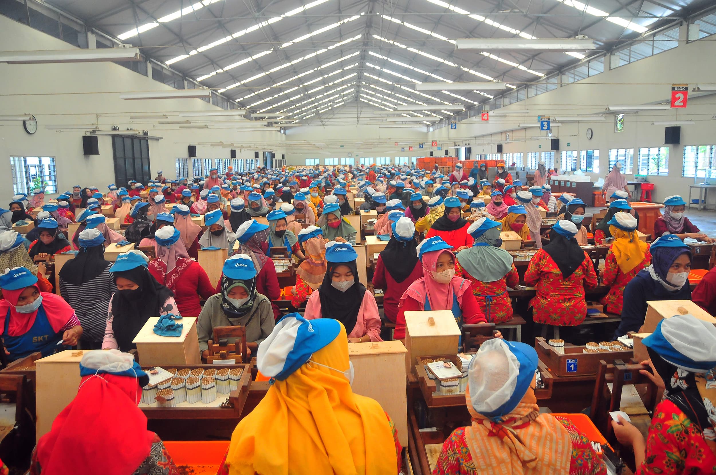 PHK Meluas, Pemerintah Didesak Benahi Iklim Investasi