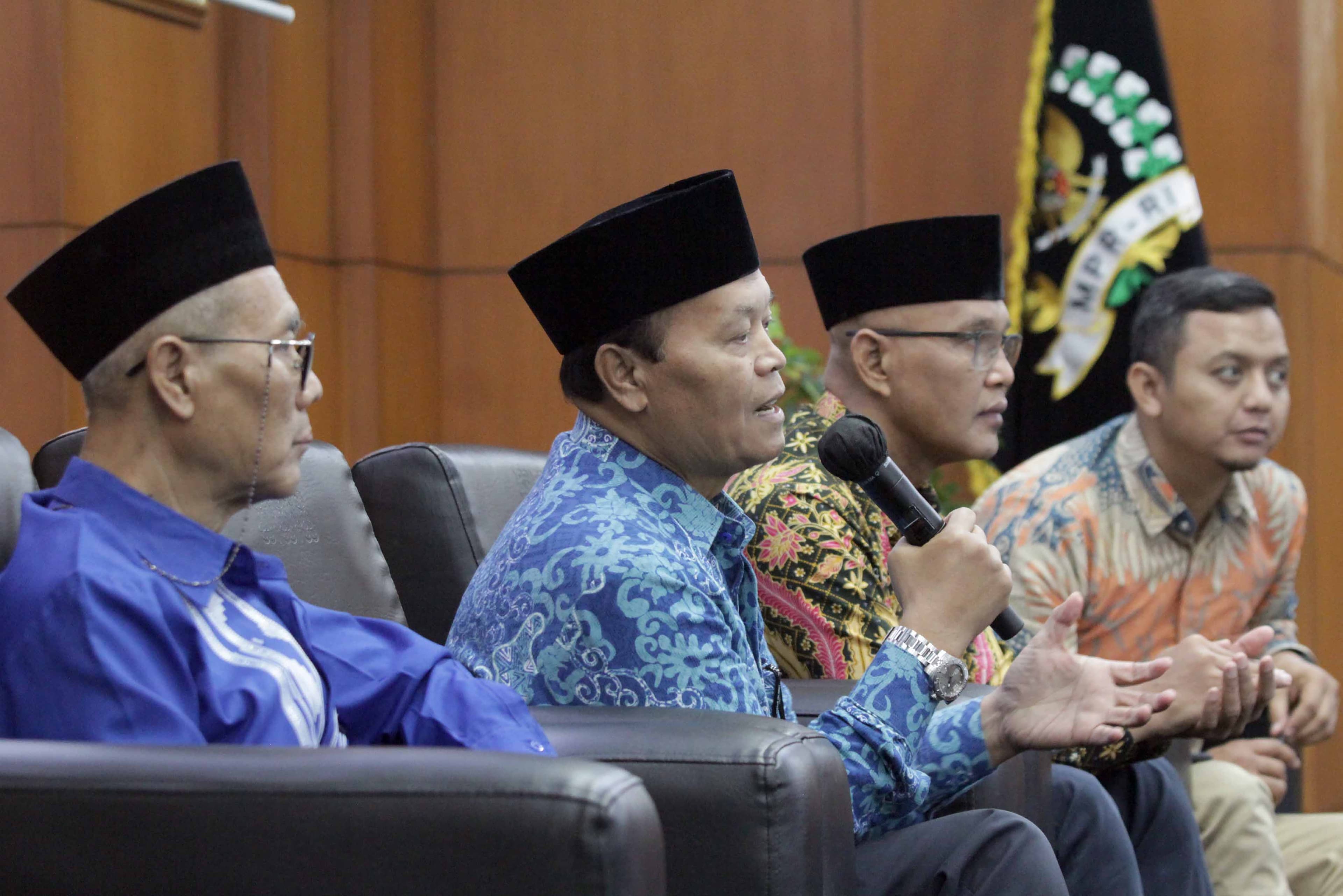 Revisi UU Pilkada Batal, MPR Apresiasi DPR yang Dengarkan Aspirasi Rakyat