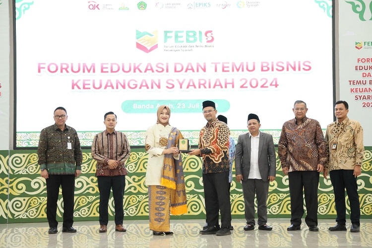 OJK Tingkatkan Literasi dan Akses Keuangan Syariah Bagi UMKM dan Santri Di Aceh