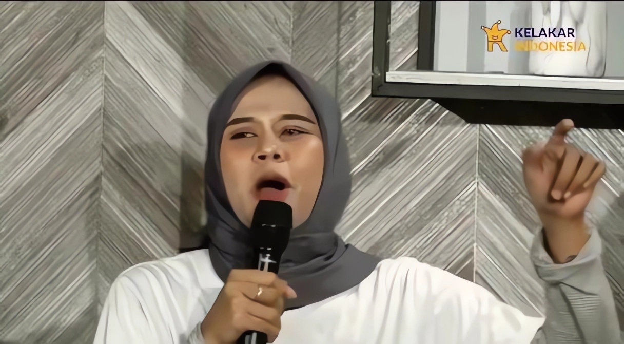Masukan Istri ke Standup Fest, Pandji Dikritik Komika Kabupaten