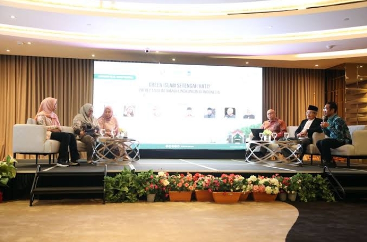 Survei PPIM UIN Jakarta: Mayoritas Muslim Setuju Aktivitas Tambang dan Sawit Jadi Sebab Utama Kerusakan Lingkungan